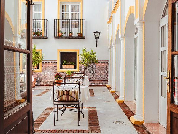 Restaurante Los Patios Vincci La Rábida 4* Sevilla Restaurante Los Patios Vincci La Rábida 4* Sevilla