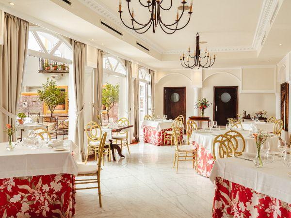 Restaurante Los Patios Vincci La Rábida 4* Sevilla Restaurante Los Patios Vincci La Rábida 4* Sevilla