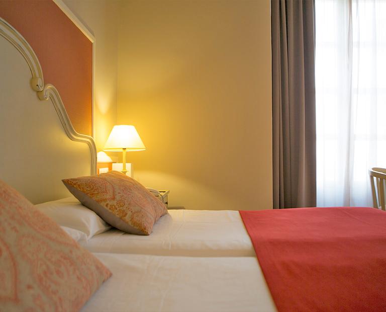 Vincci Essence Vincci La Rábida 4* Sevilla Vincci Essence Vincci La Rábida 4* Sevilla